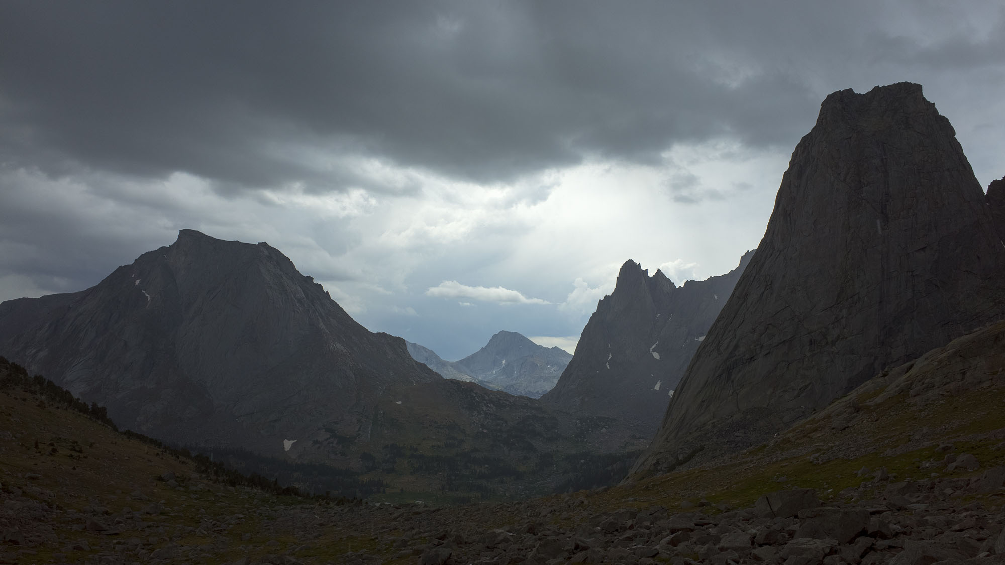 Storm in the cirque